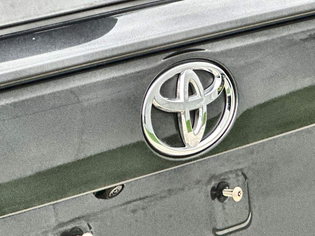 Thumbnail: 2025 Toyota RAV4 - 23
