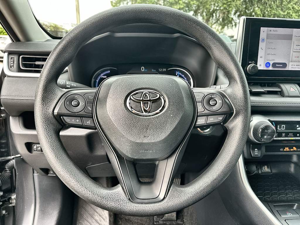 Thumbnail: 2025 Toyota RAV4 - 9