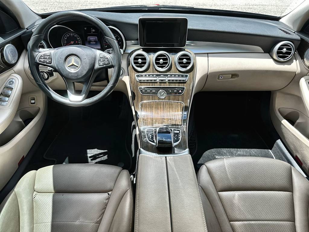 Thumbnail: 2015 Mercedes-Benz C-Class - 2