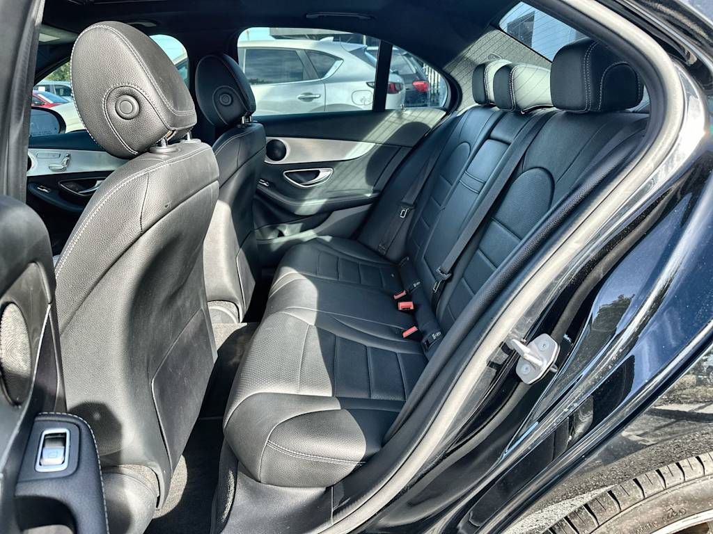 Thumbnail: 2018 Mercedes-Benz C-Class - 12