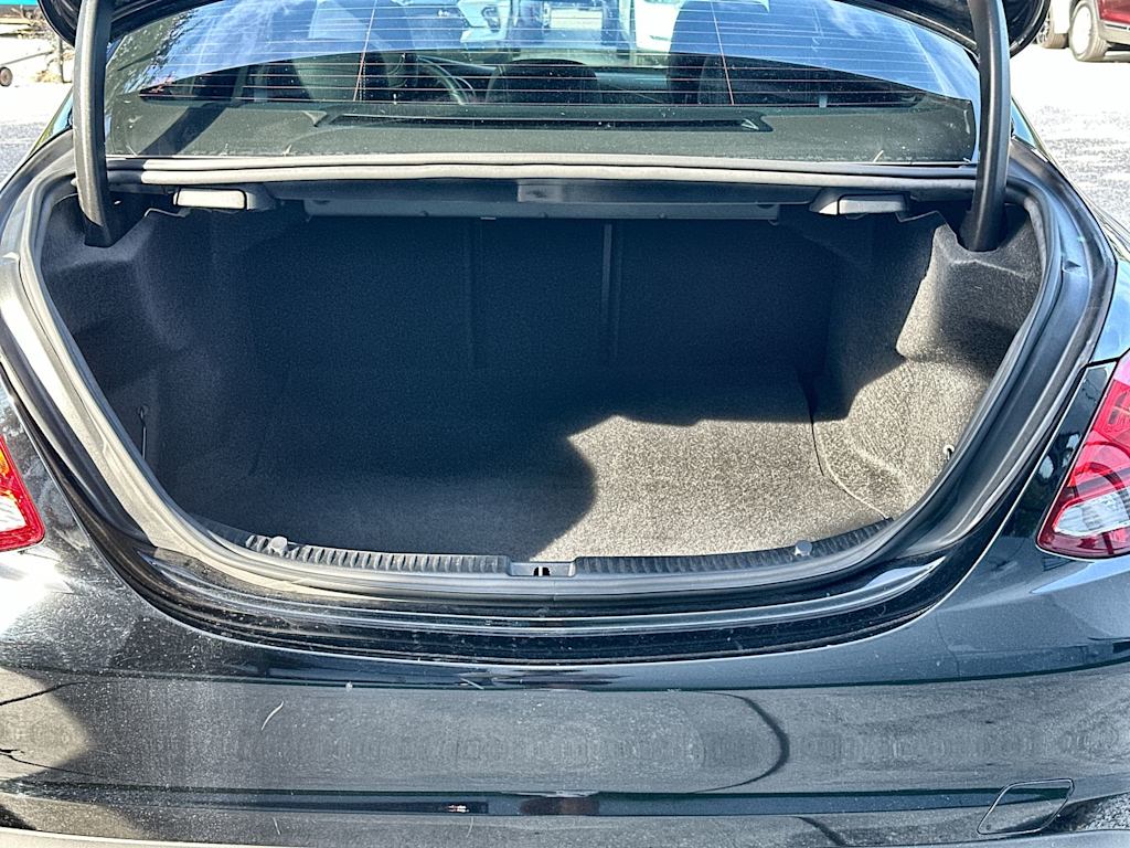 Thumbnail: 2018 Mercedes-Benz C-Class - 15