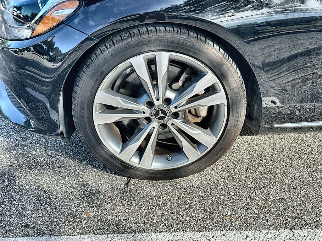 Thumbnail: 2018 Mercedes-Benz C-Class - 8
