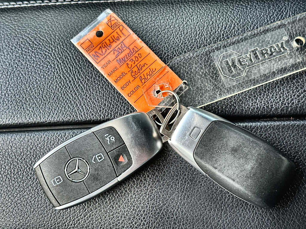 Thumbnail: 2019 Mercedes-Benz C-Class - 15