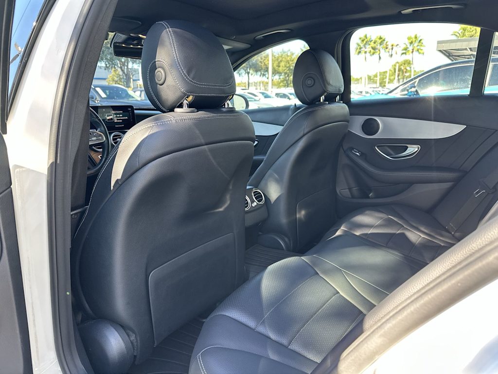 Thumbnail: 2020 Mercedes-Benz C-Class - 12