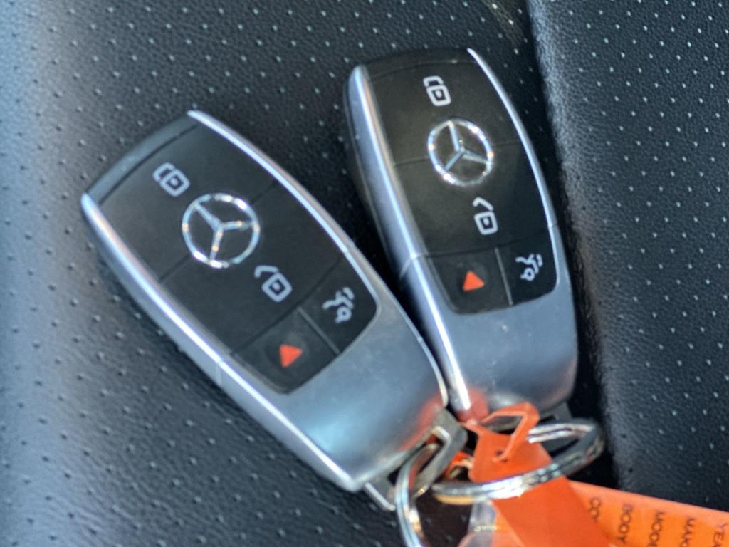 Thumbnail: 2020 Mercedes-Benz C-Class - 15