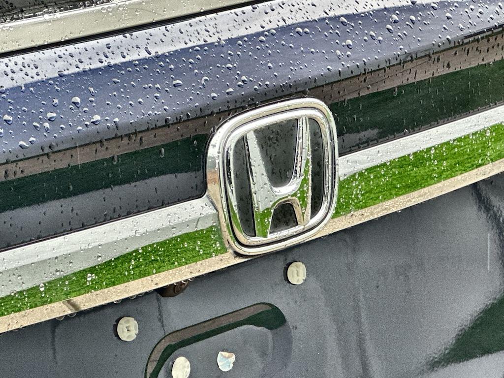 Thumbnail: 2018 Honda Odyssey - 23