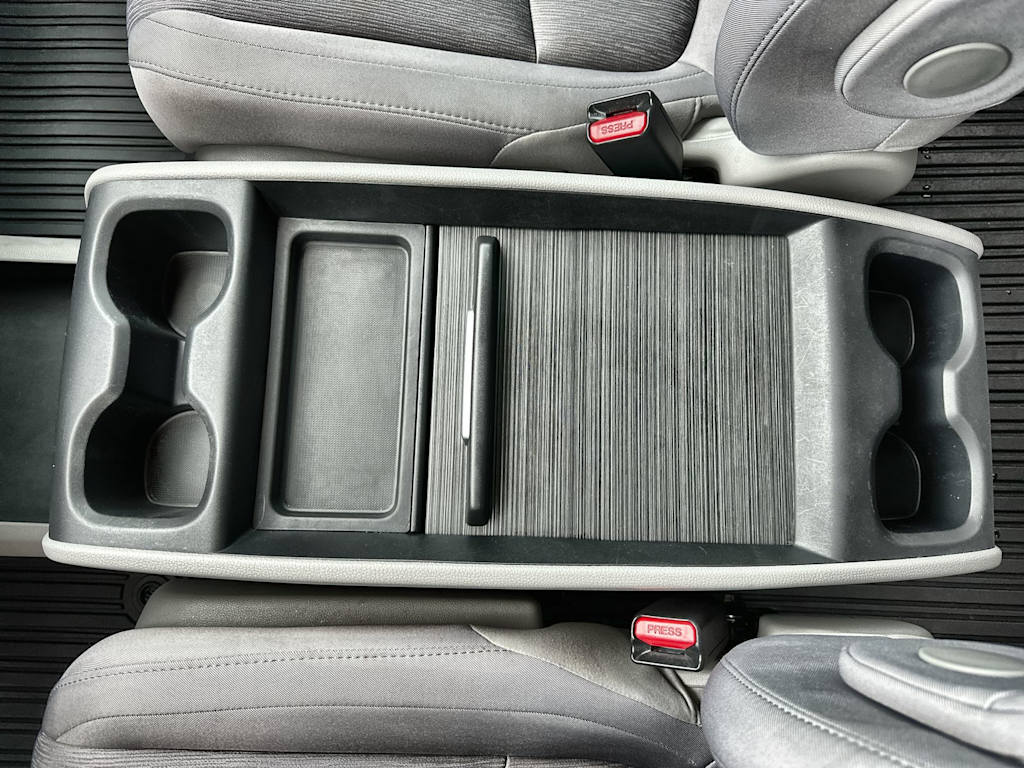 Thumbnail: 2018 Honda Odyssey - 14