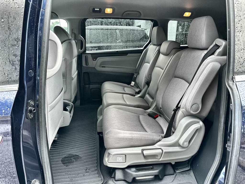 Thumbnail: 2018 Honda Odyssey - 12
