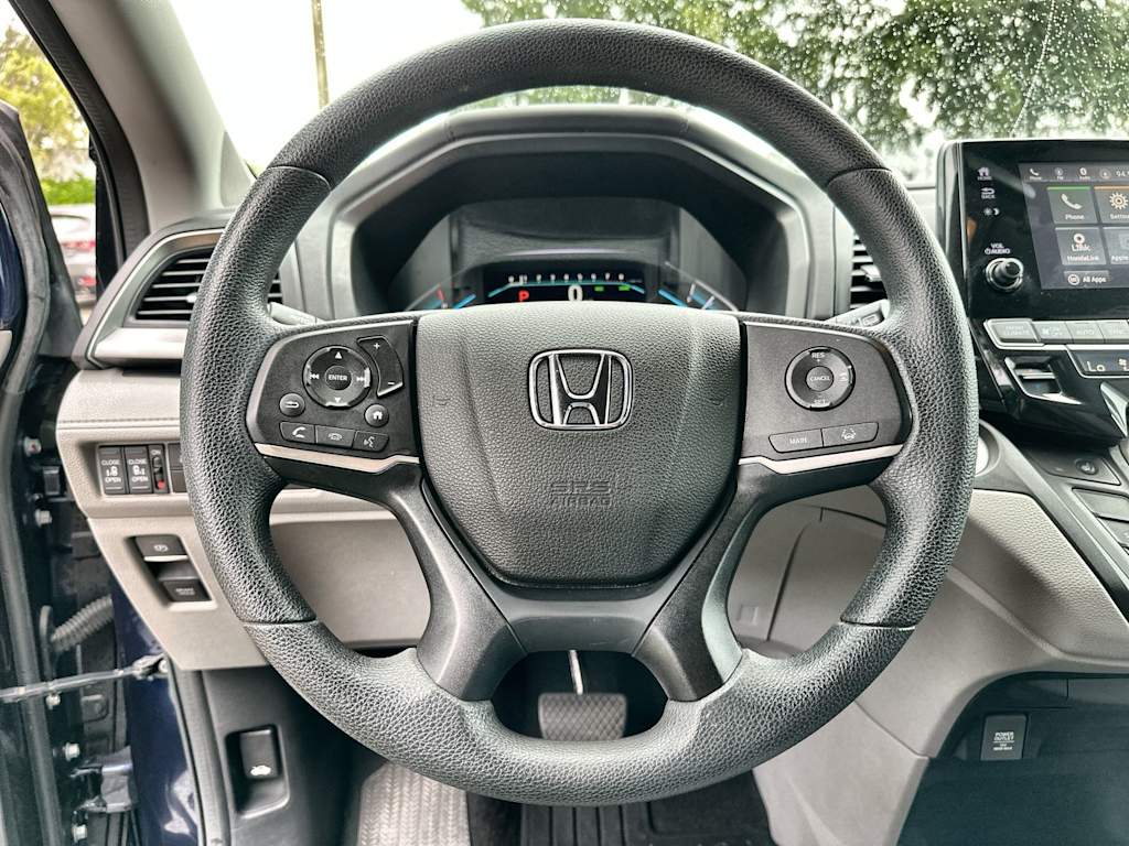Thumbnail: 2018 Honda Odyssey - 9