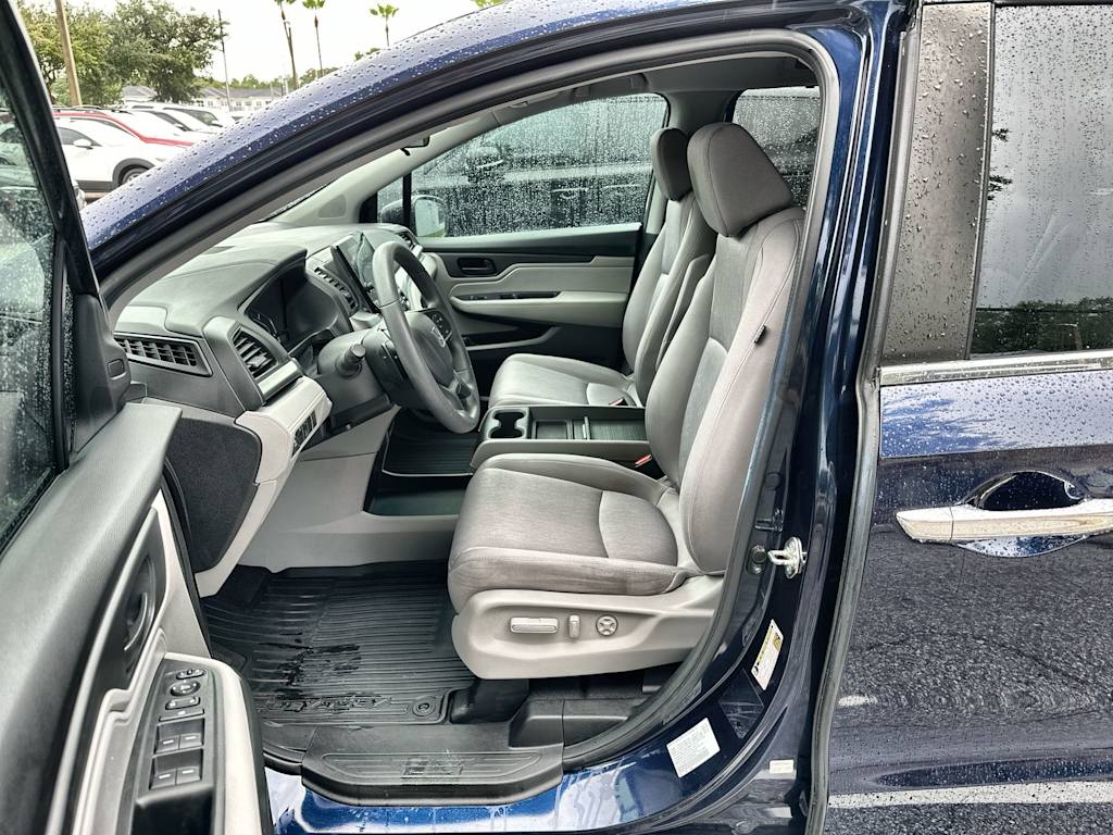 Thumbnail: 2018 Honda Odyssey - 10
