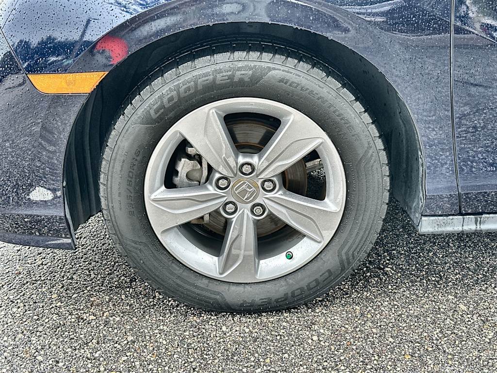 Thumbnail: 2018 Honda Odyssey - 8