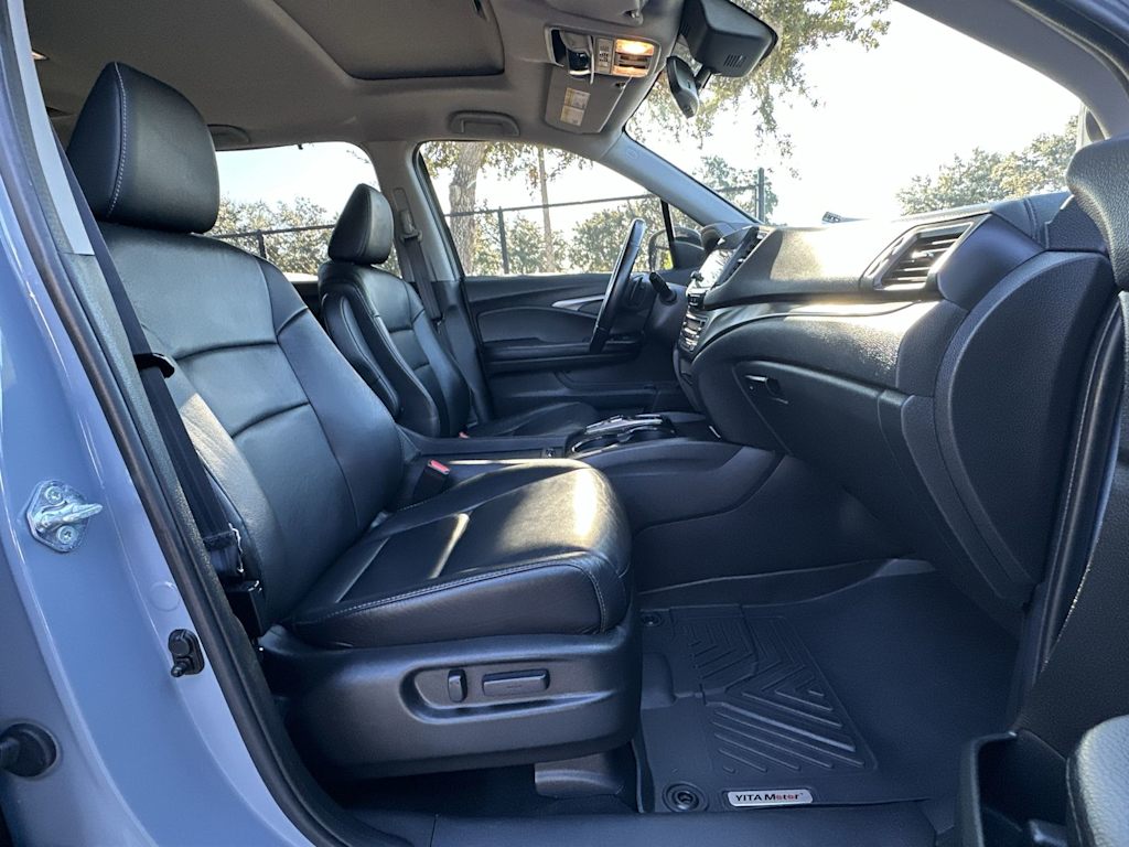 Thumbnail: 2022 Honda Pilot - 19