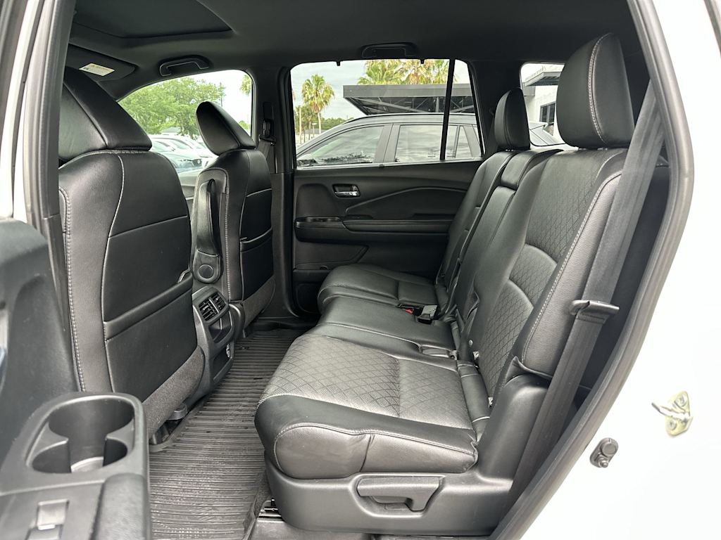 Thumbnail: 2020 Honda Passport - 11