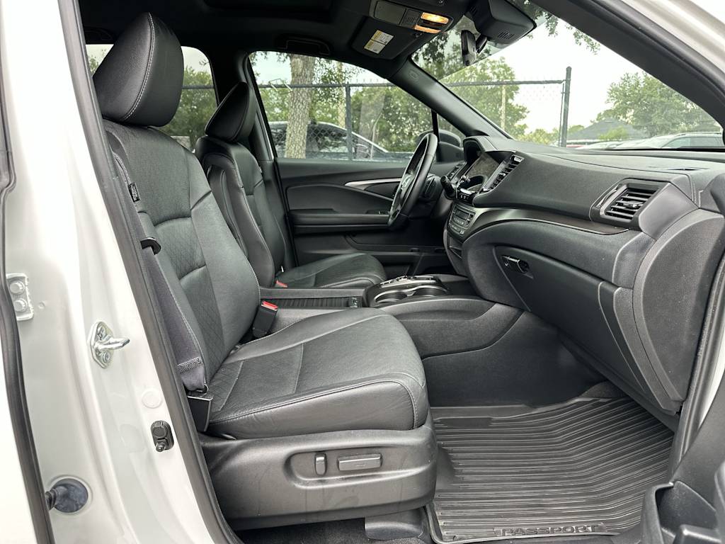 Thumbnail: 2021 Honda Passport - 19