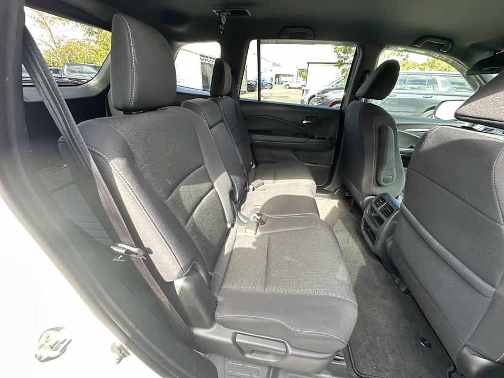 Thumbnail: 2019 Honda Passport - 18