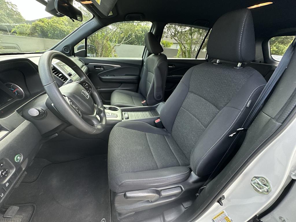 Thumbnail: 2019 Honda Passport - 11