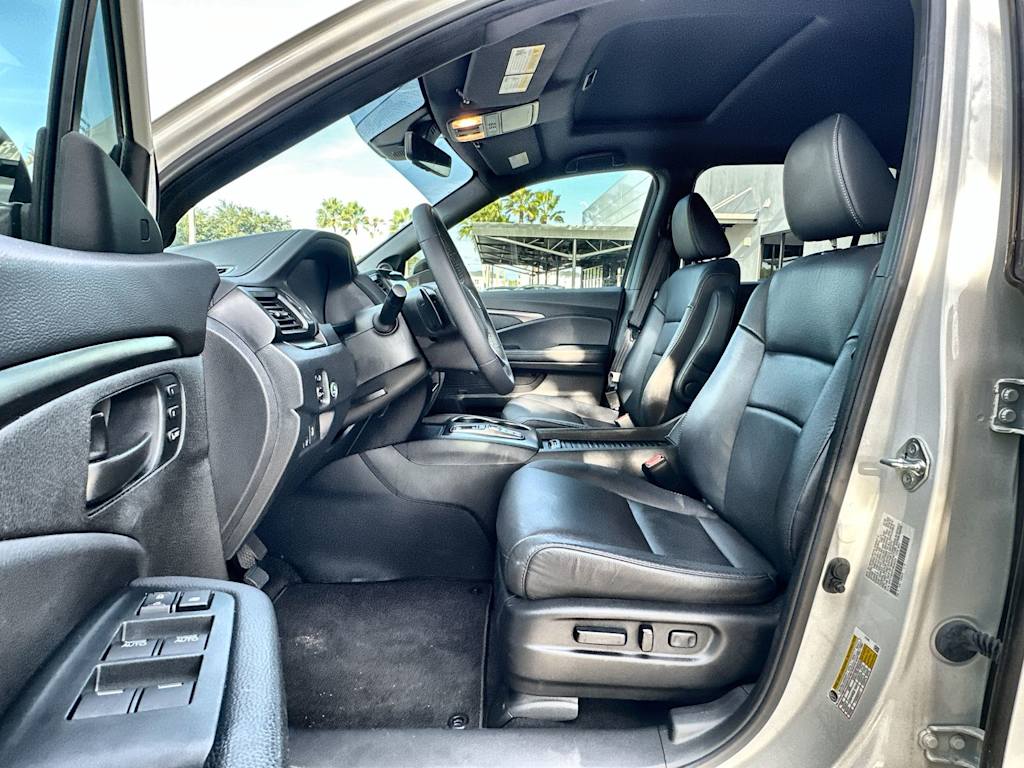 Thumbnail: 2023 Honda Passport - 11