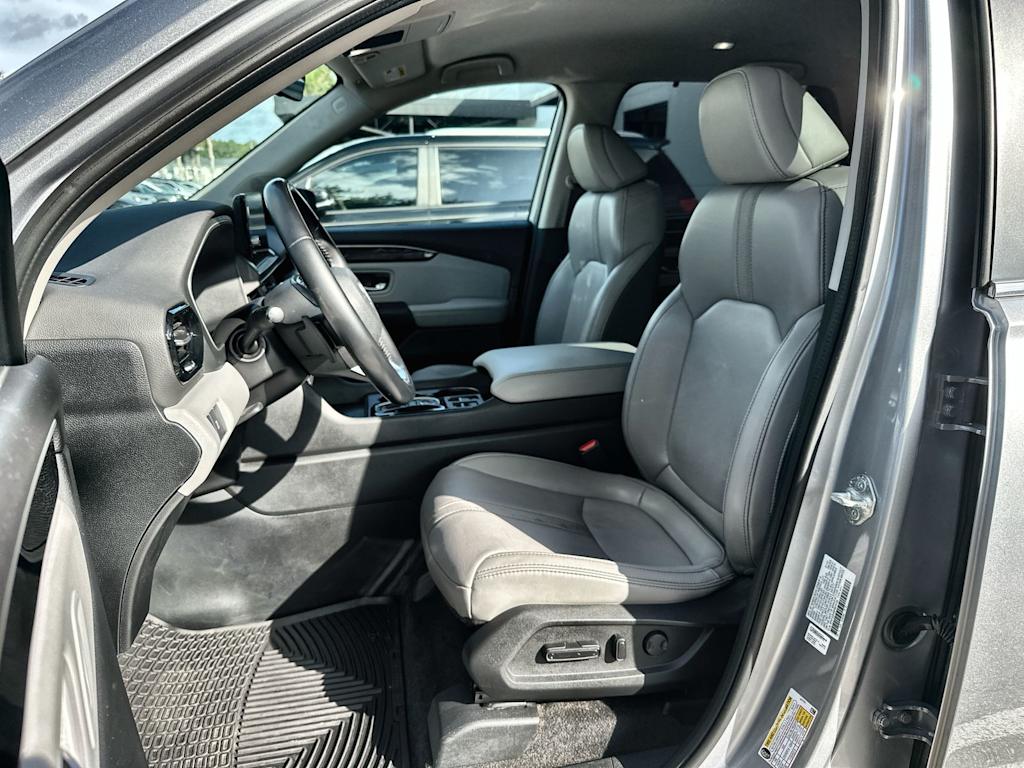 Thumbnail: 2023 Honda Pilot - 12