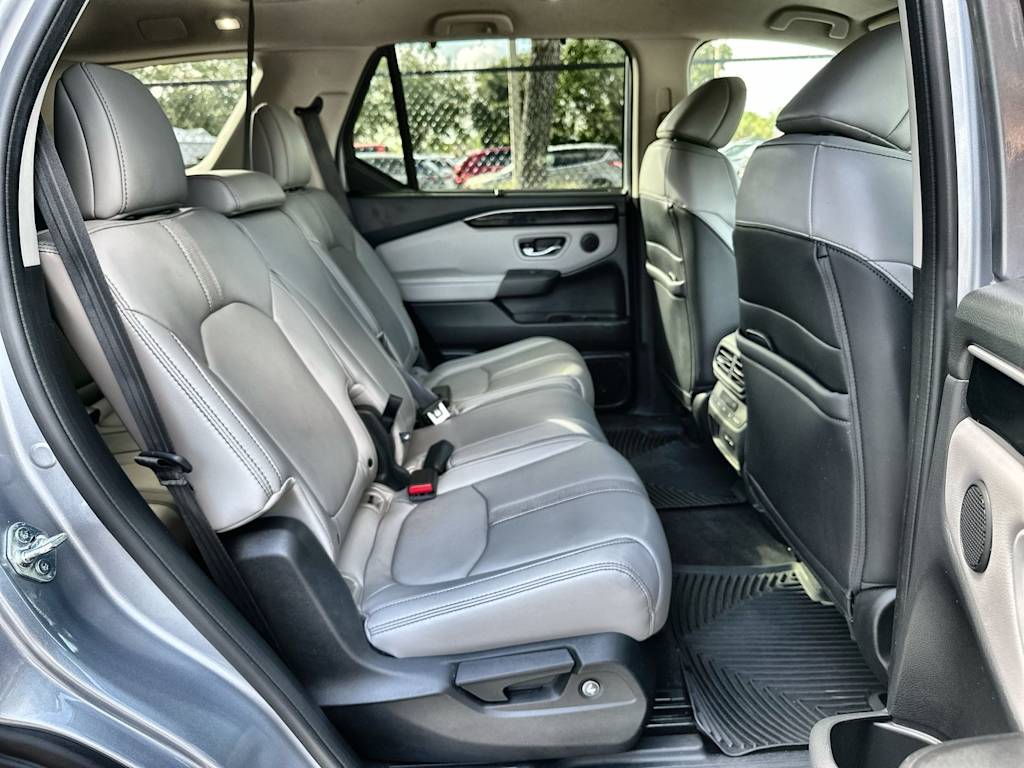 Thumbnail: 2023 Honda Pilot - 26