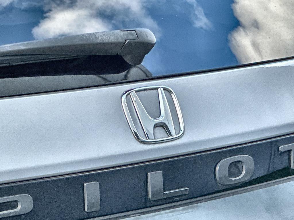 Thumbnail: 2023 Honda Pilot - 24