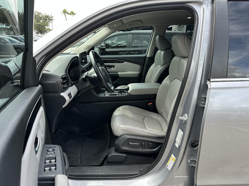 Thumbnail: 2023 Honda Pilot - 19