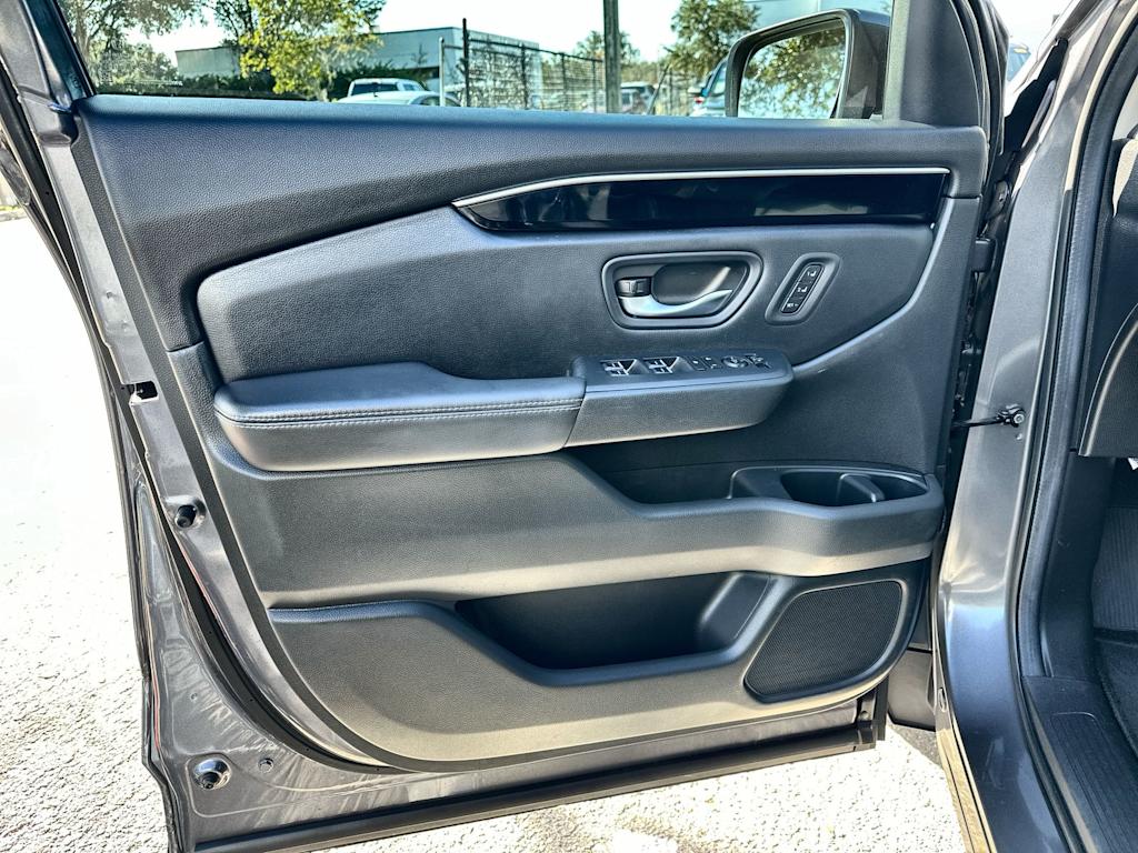 Thumbnail: 2024 Honda Pilot - 18