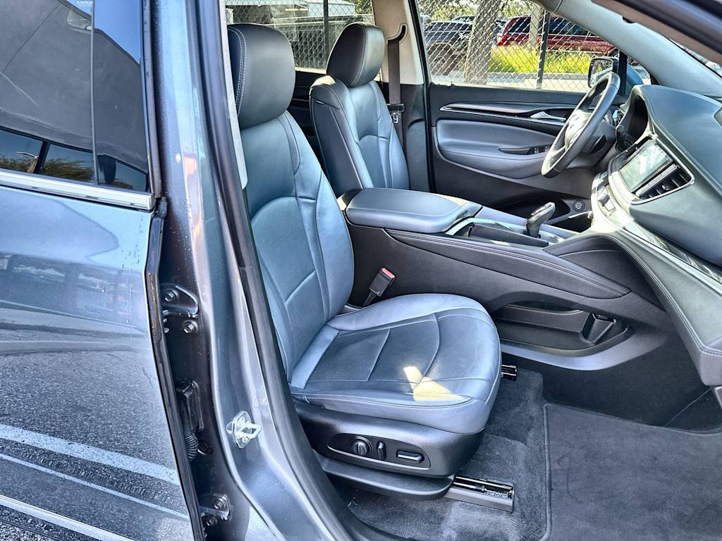 Thumbnail: 2021 Buick Enclave - 9