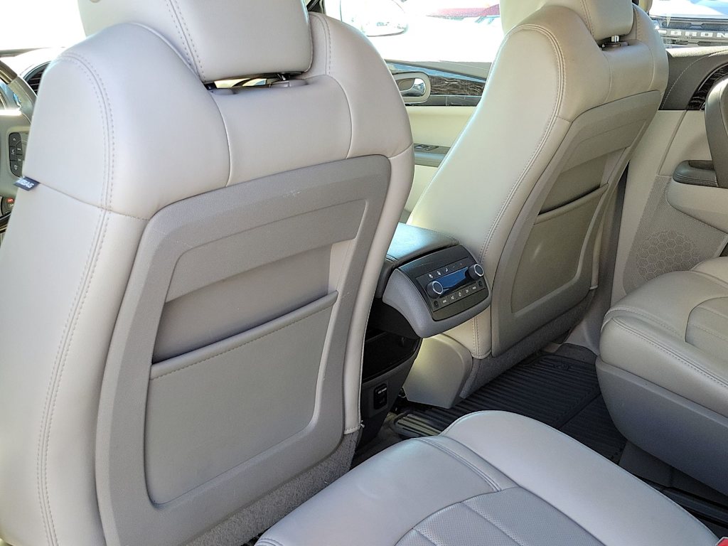 2014 Buick Enclave Leather Group 19