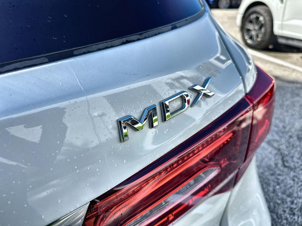 Thumbnail: 2018 Acura MDX - 6