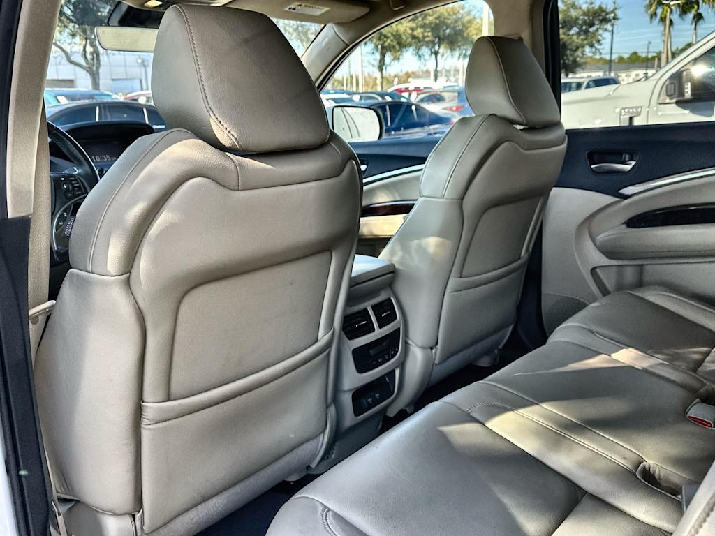 Thumbnail: 2018 Acura MDX - 18