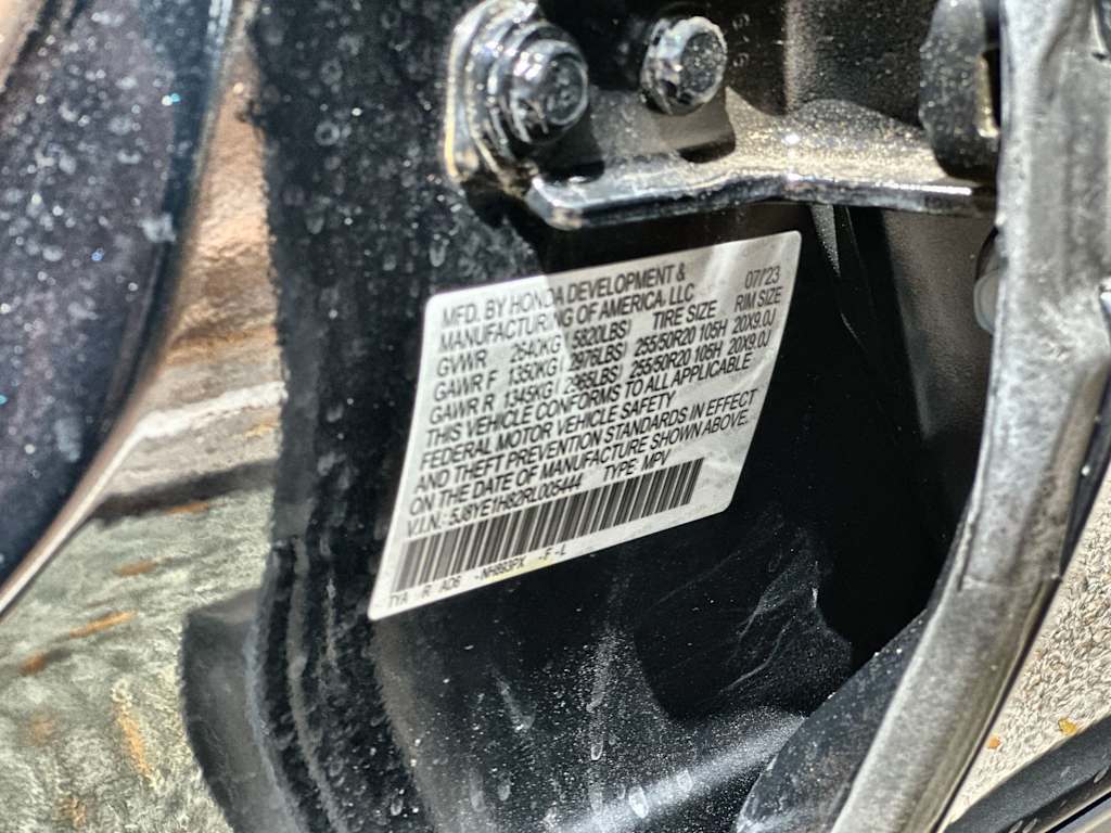 Thumbnail: 2024 Acura MDX - 19