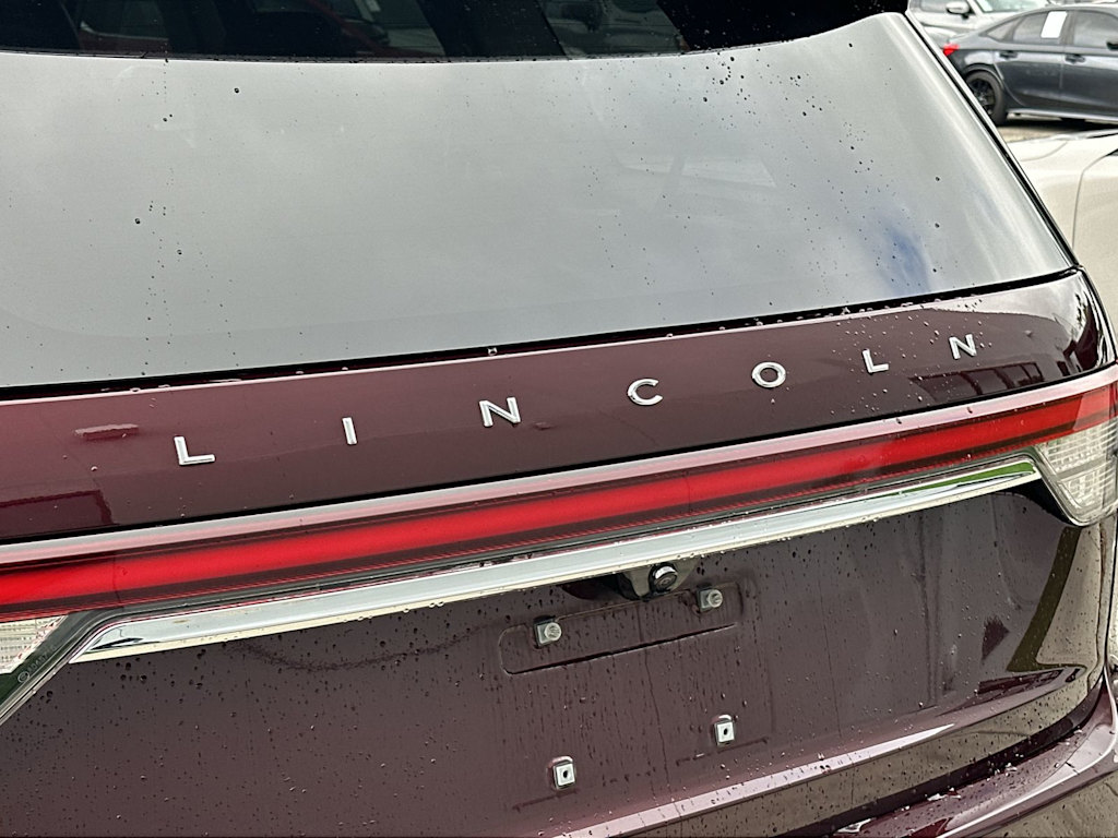 Thumbnail: 2021 Lincoln Aviator - 7