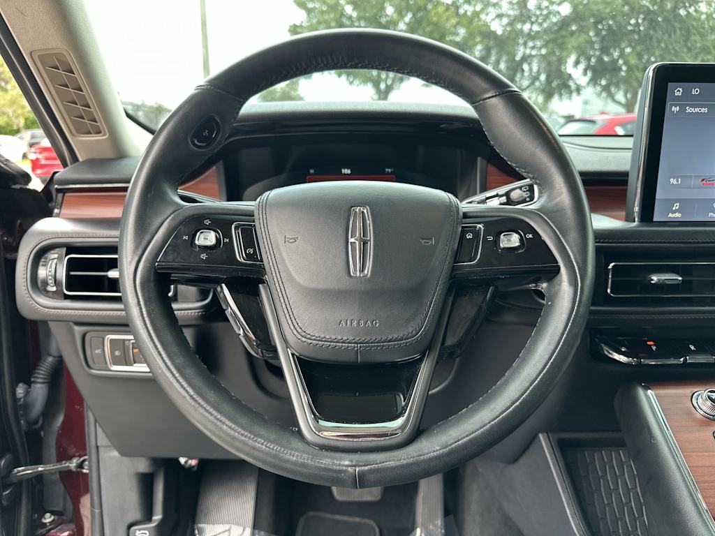 Thumbnail: 2021 Lincoln Aviator - 9