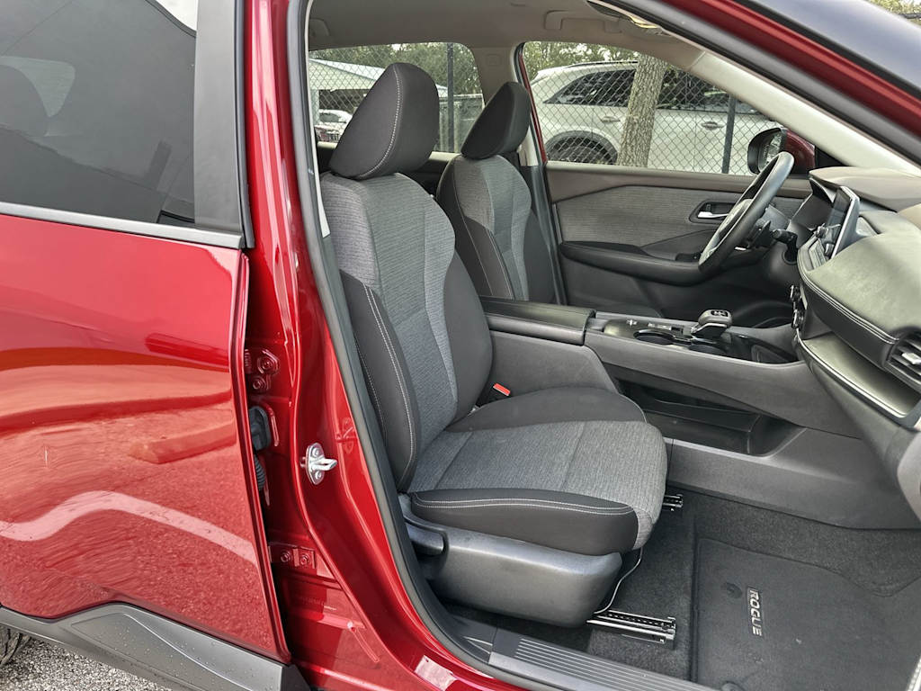 Thumbnail: 2023 Nissan Rogue - 20