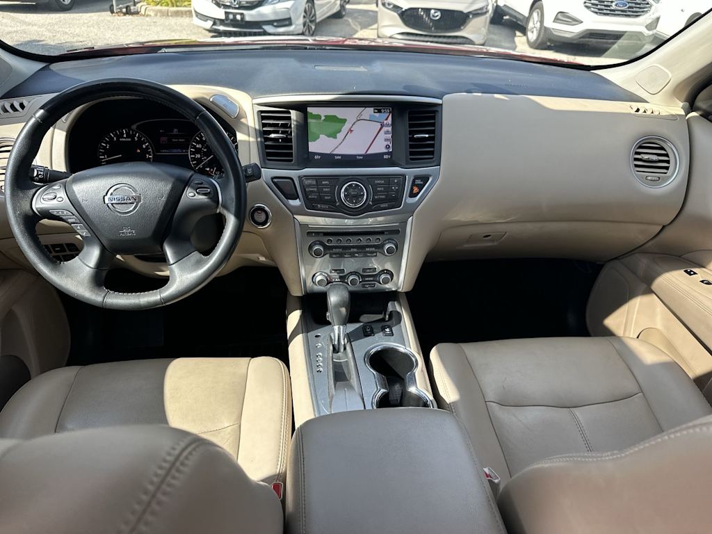 Thumbnail: 2017 Nissan Pathfinder - 2
