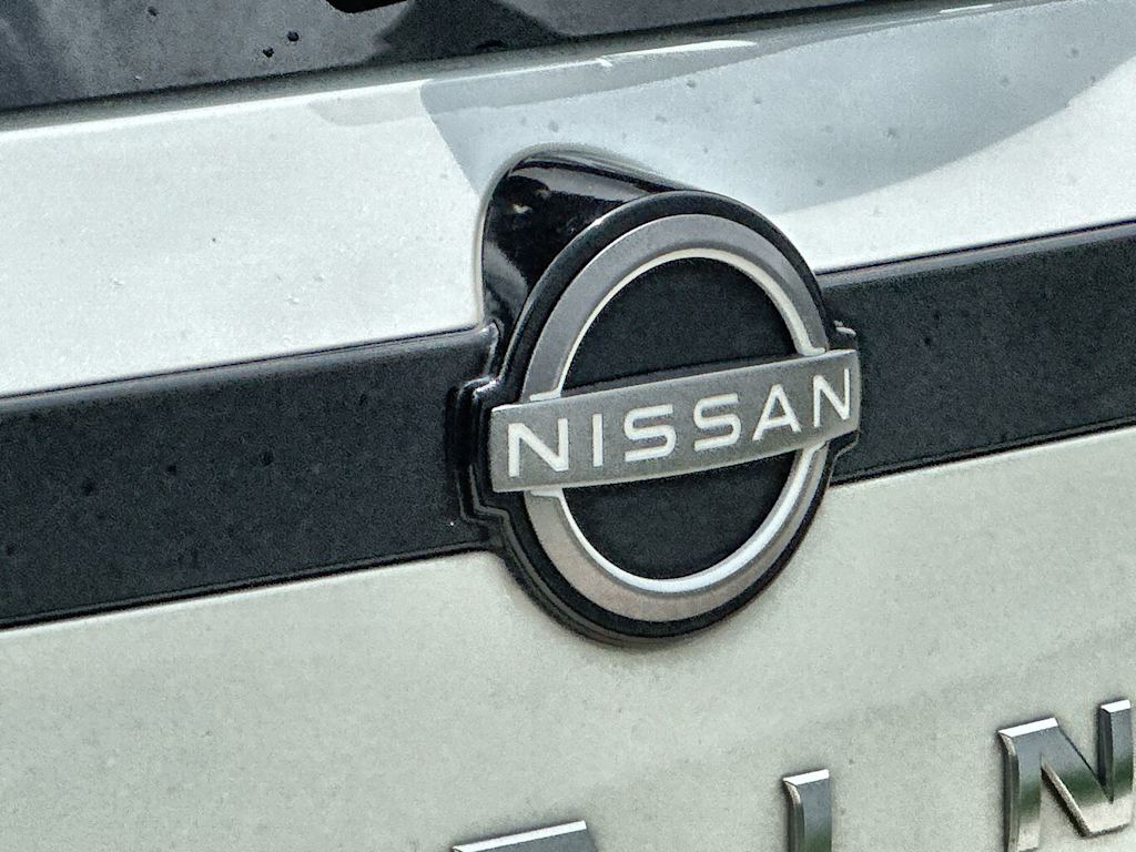 Thumbnail: 2024 Nissan Pathfinder - 24