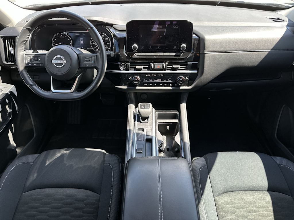 Thumbnail: 2024 Nissan Pathfinder - 2