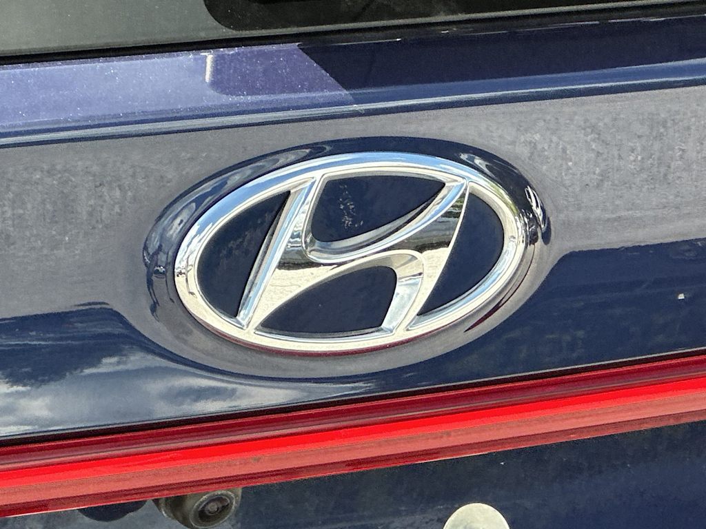 Thumbnail: 2023 Hyundai Santa Fe - 21