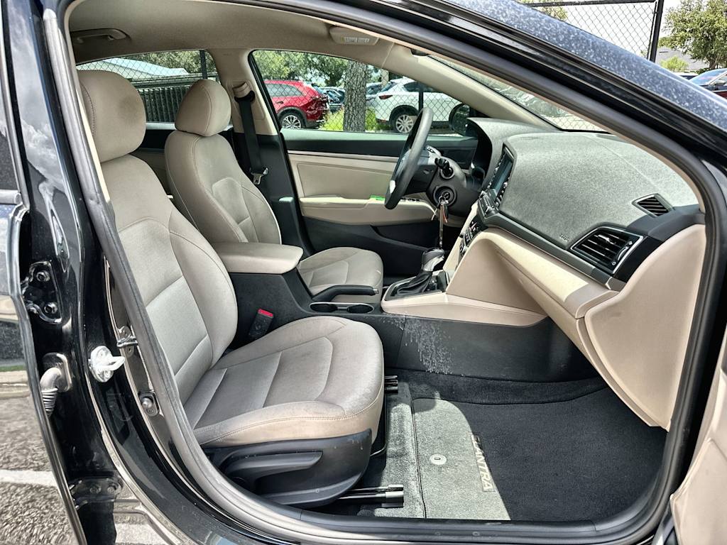 Thumbnail: 2018 Hyundai Elantra - 20