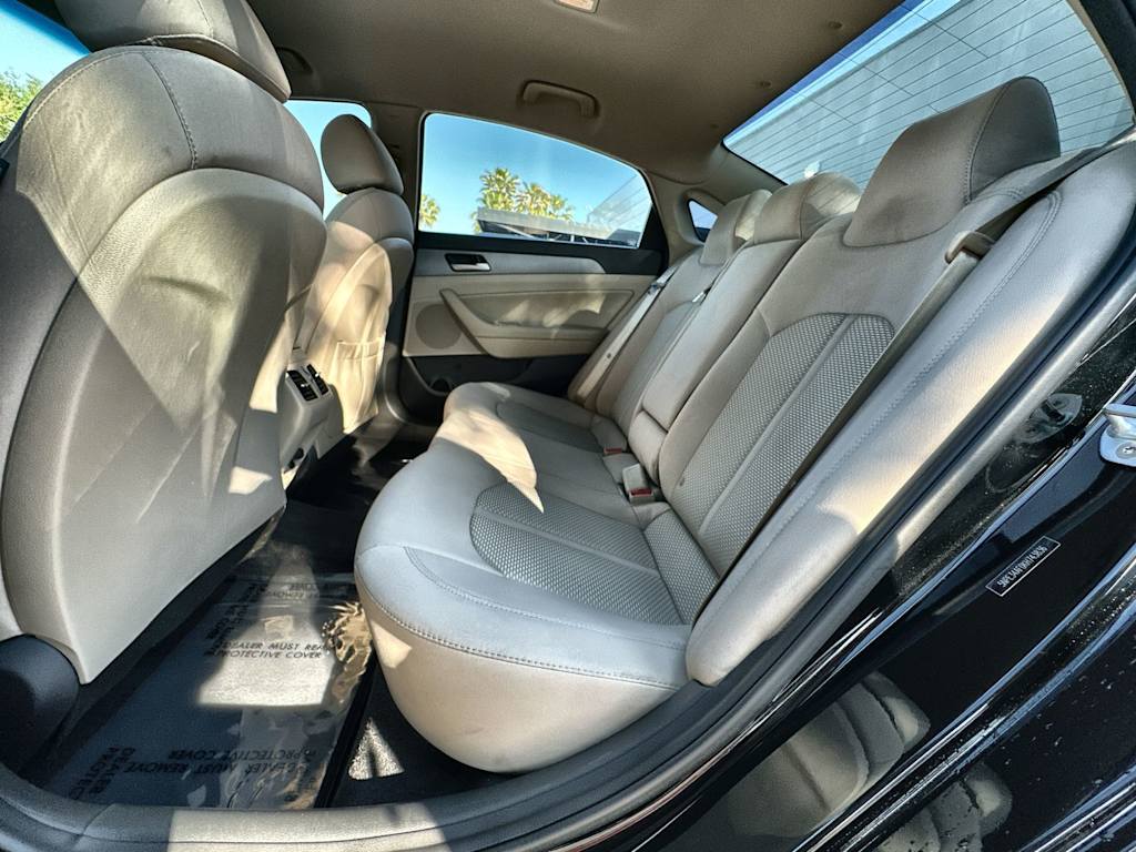 Thumbnail: 2019 Hyundai Sonata - 13