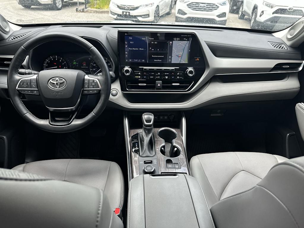 Thumbnail: 2021 Toyota Highlander - 2