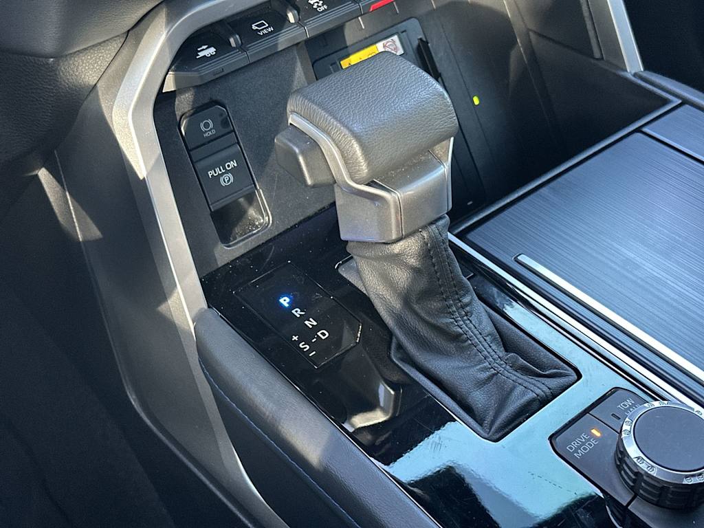 Thumbnail: 2022 Toyota Tundra - 24