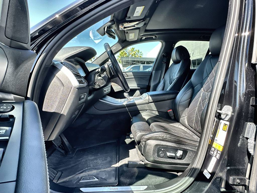 Thumbnail: 2023 BMW X5 - 11