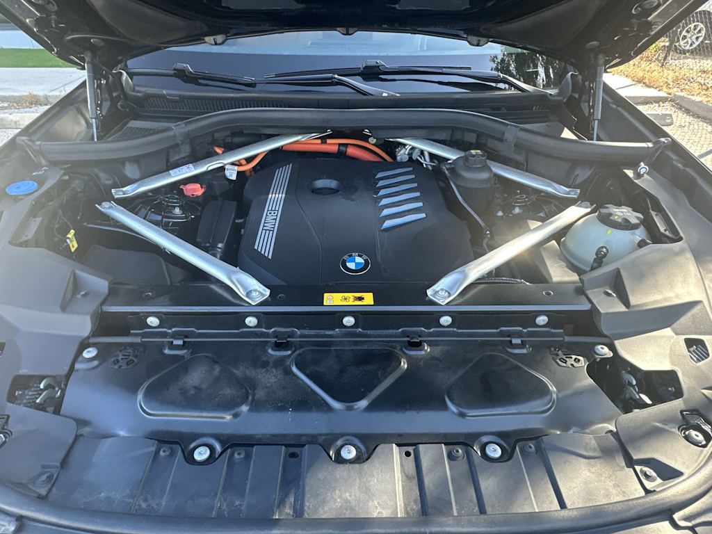 Thumbnail: 2023 BMW X5 - 8