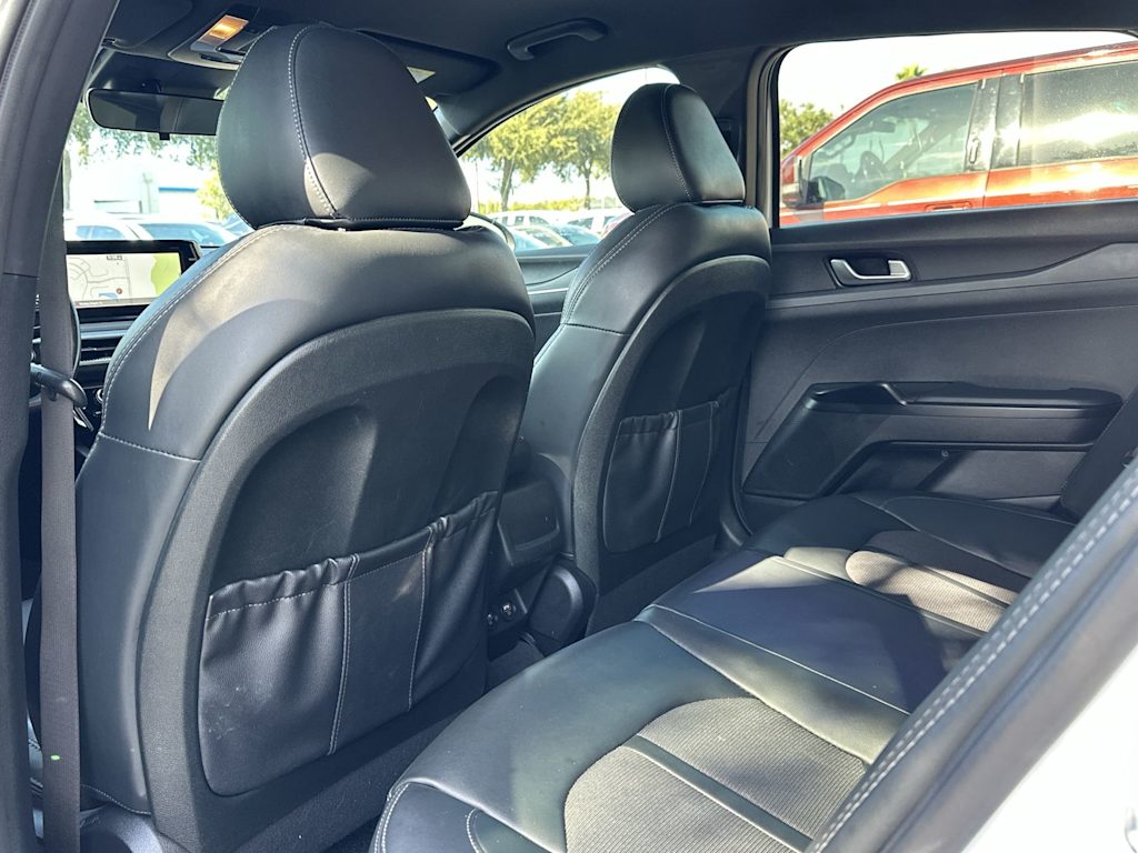 Thumbnail: 2023 Kia K5 - 13