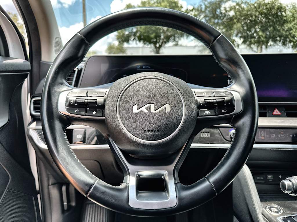Thumbnail: 2023 Kia Sportage - 9