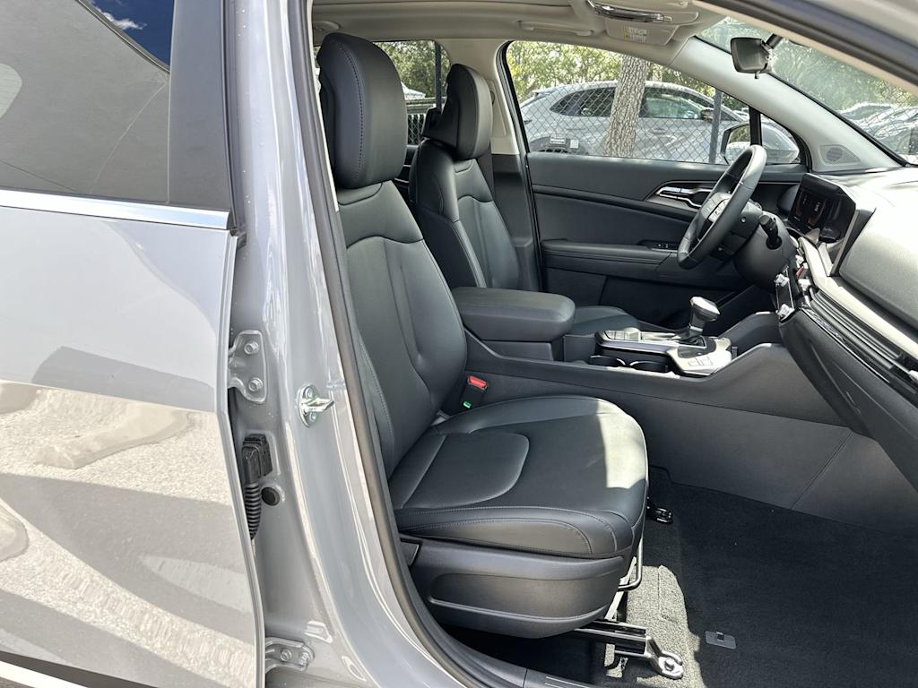 Thumbnail: 2026 Kia Sportage - 21