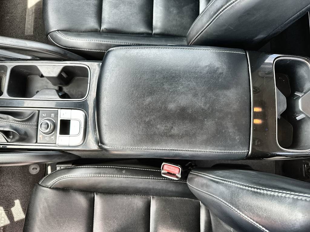 Thumbnail: 2021 Kia Telluride - 26