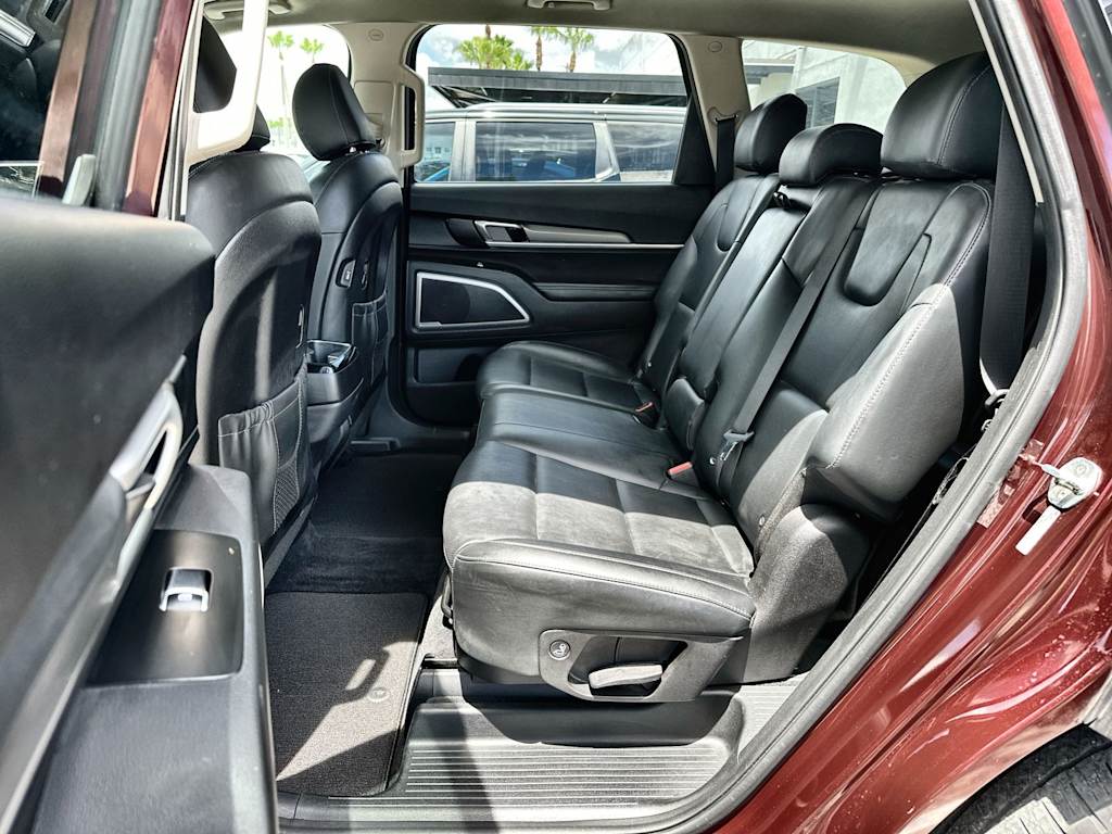 Thumbnail: 2021 Kia Telluride - 12