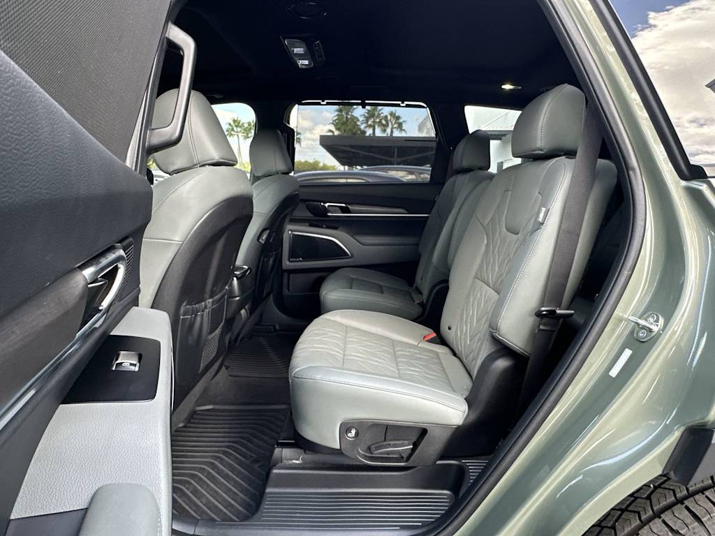 Thumbnail: 2024 Kia Telluride - 19